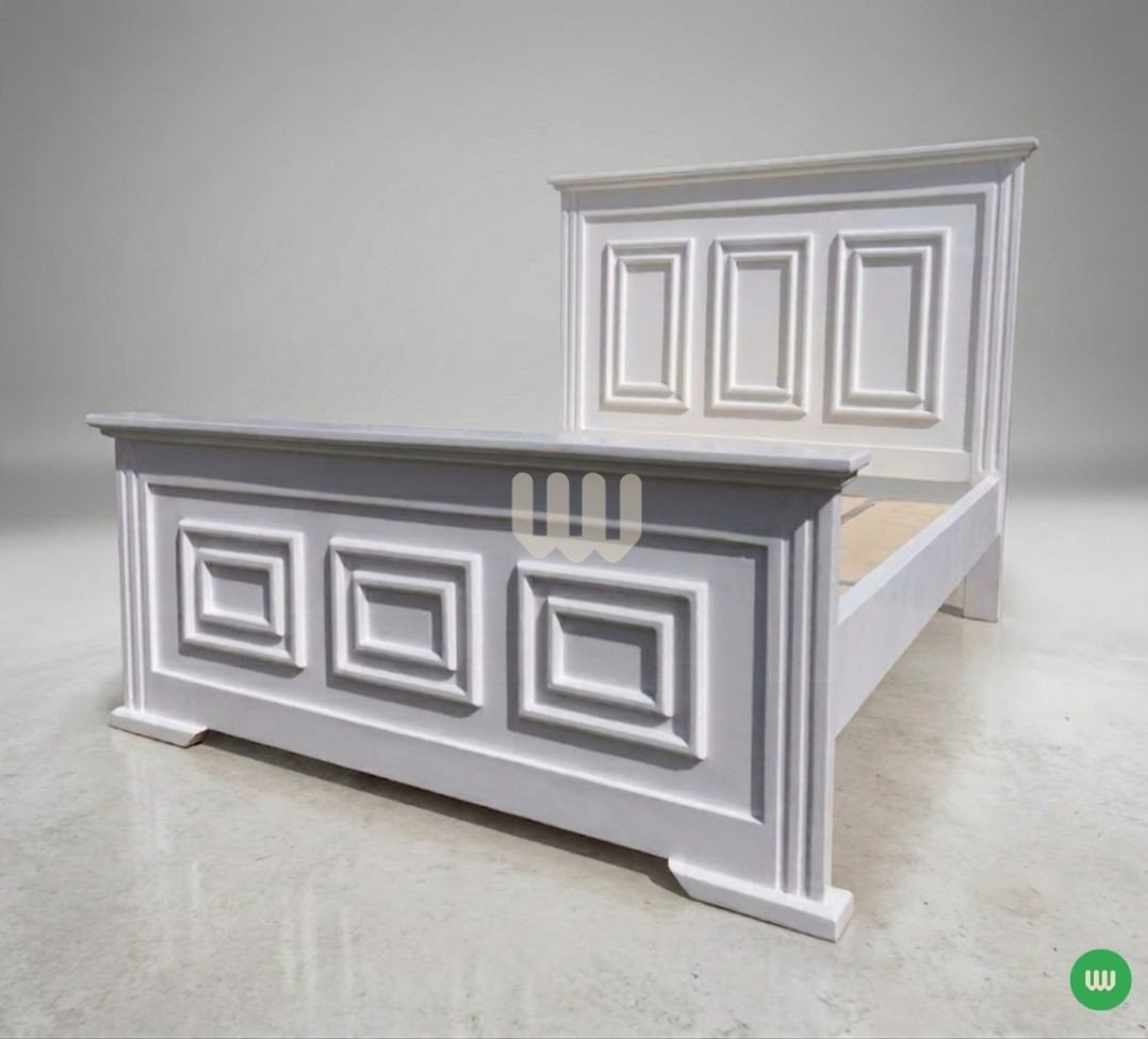 Mwangaza White Bed – 6 by 5 | Brilliant White Finish