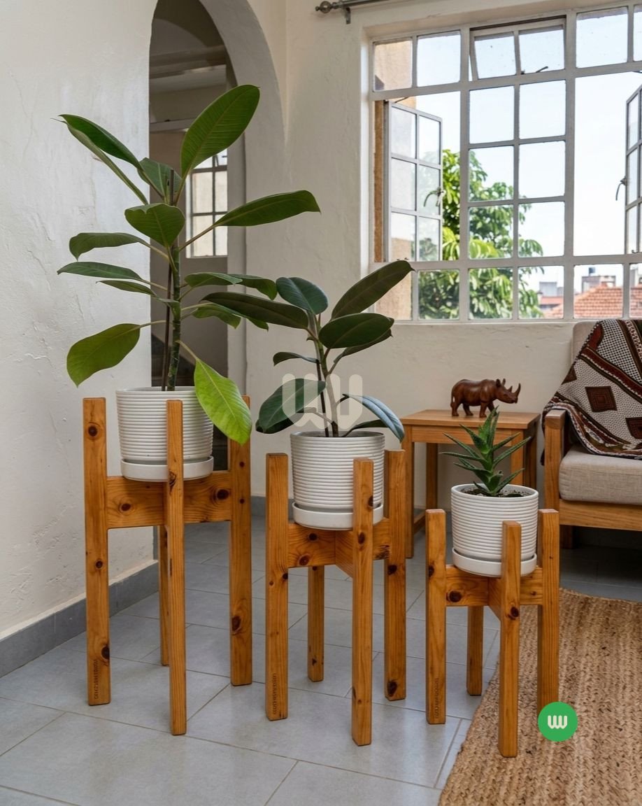 Jewel Wooden Flower Pot Stand Set